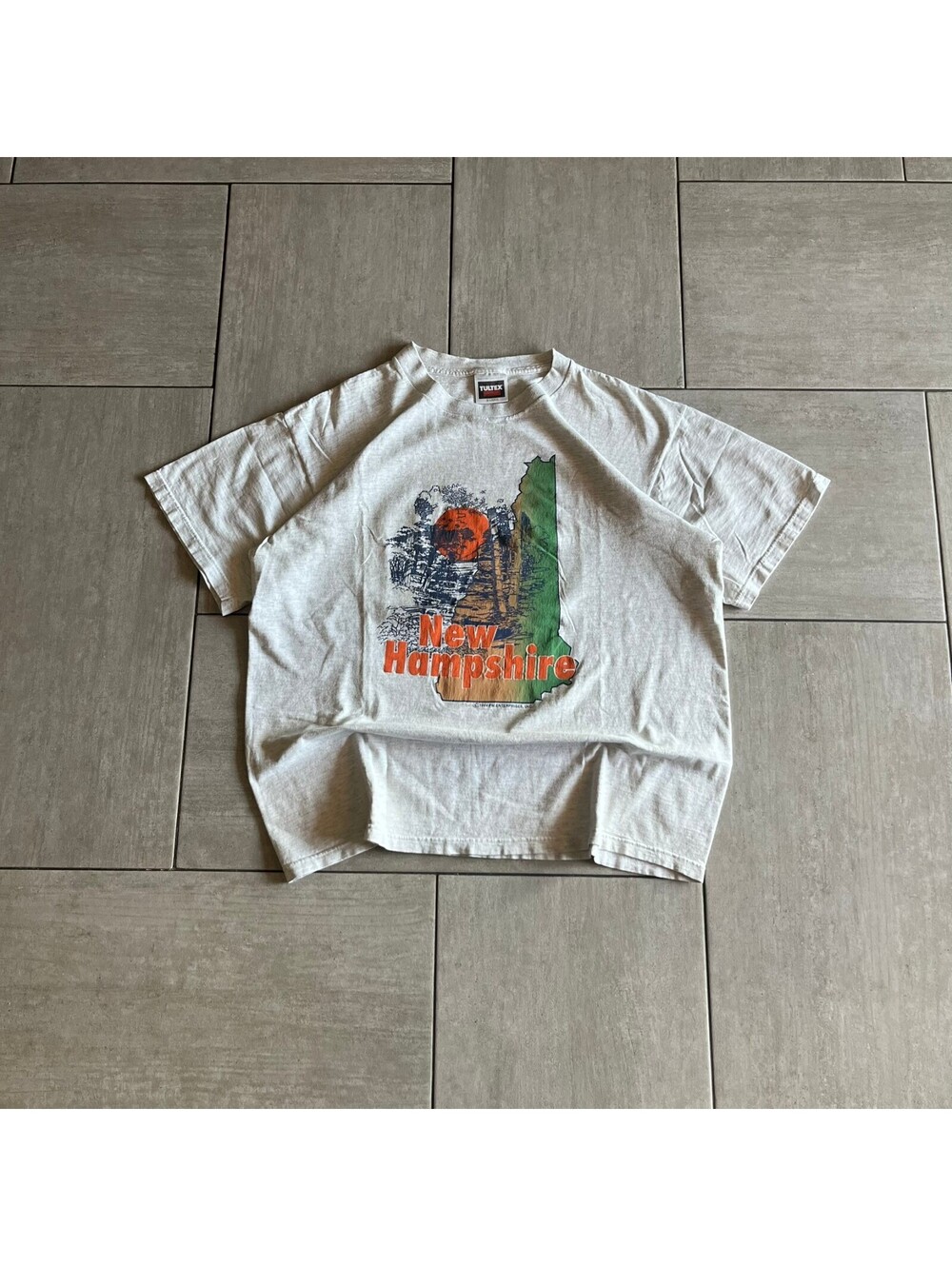 Vintage Tultex New Hampshire Graphic Cotton T-Shirt XL
